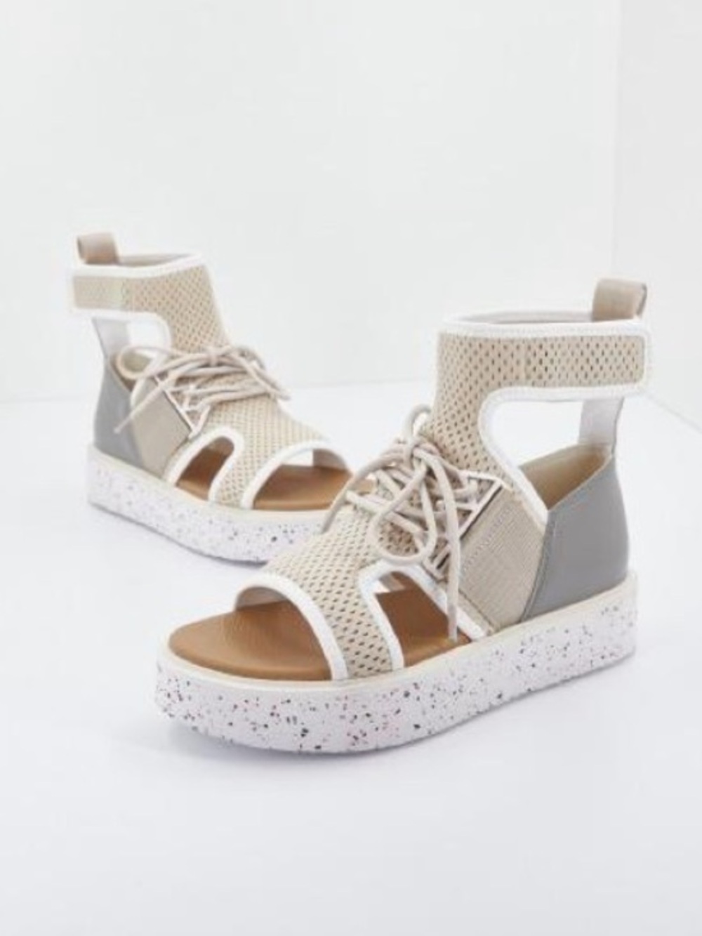 United Nude Nomad Lo Women’s Sporty Platform Sandals Silver White EU 38 / US 7.5